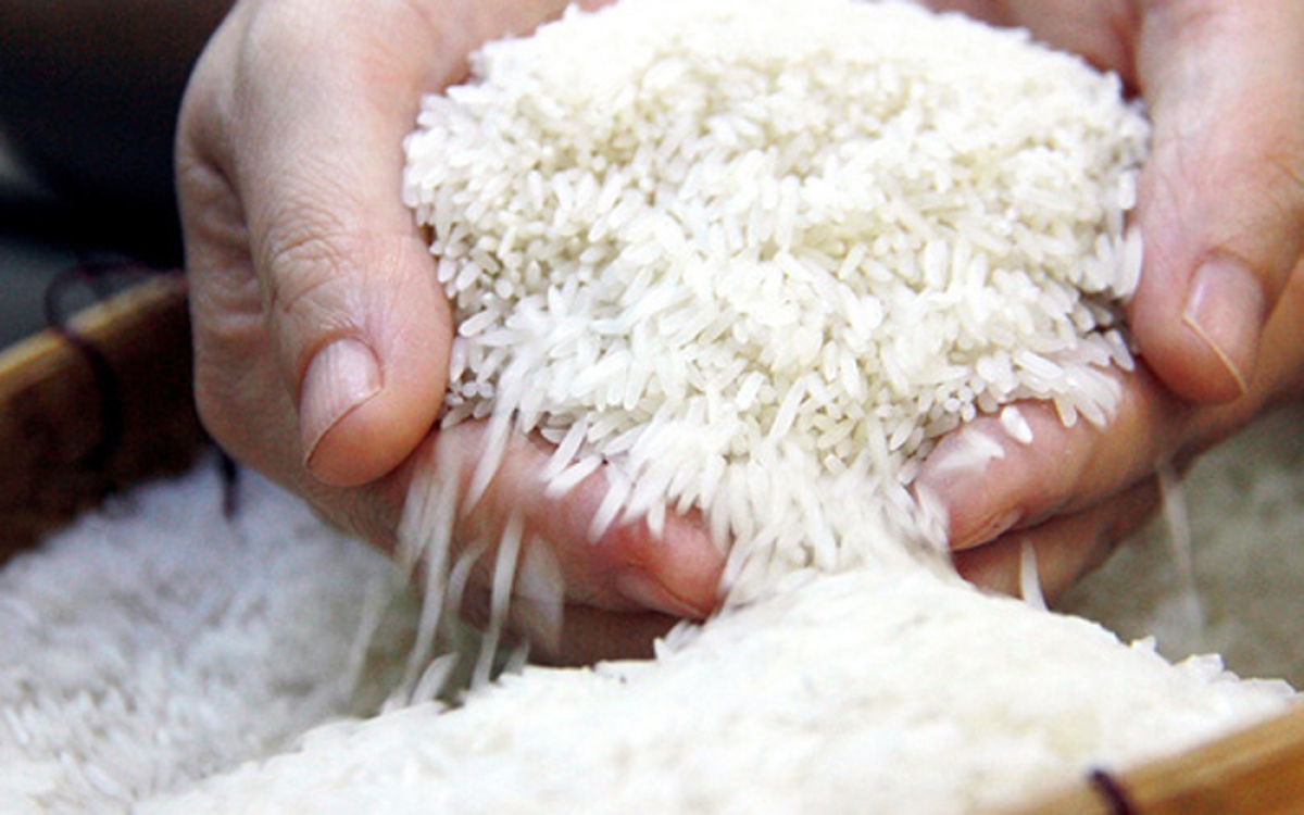 Việt Nam xuất khẩu lô gạo thơm đầu tiên 1.600 tấn mở màn năm 2021